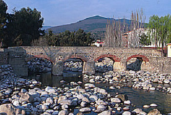 Puente de Candeleda