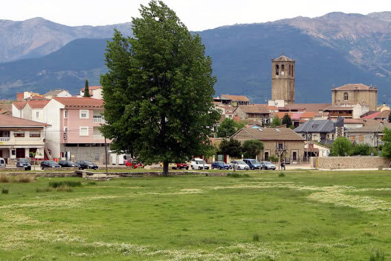 La Iglesuela del Tiétar pueblo del Valle del Tiétar