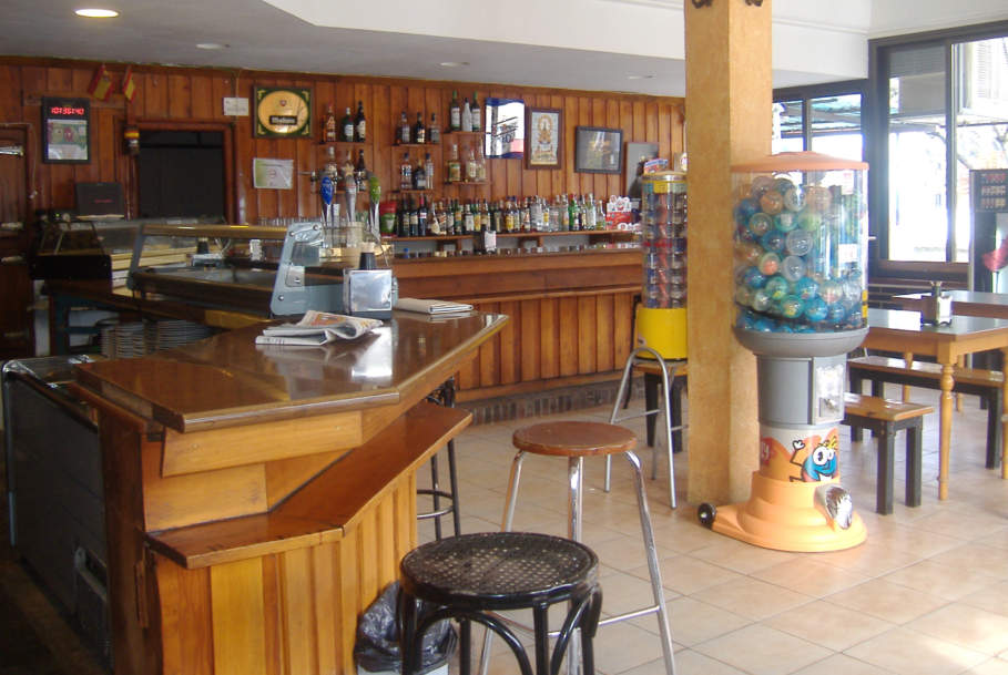 Hostal y Restaurante en Mombeltrán